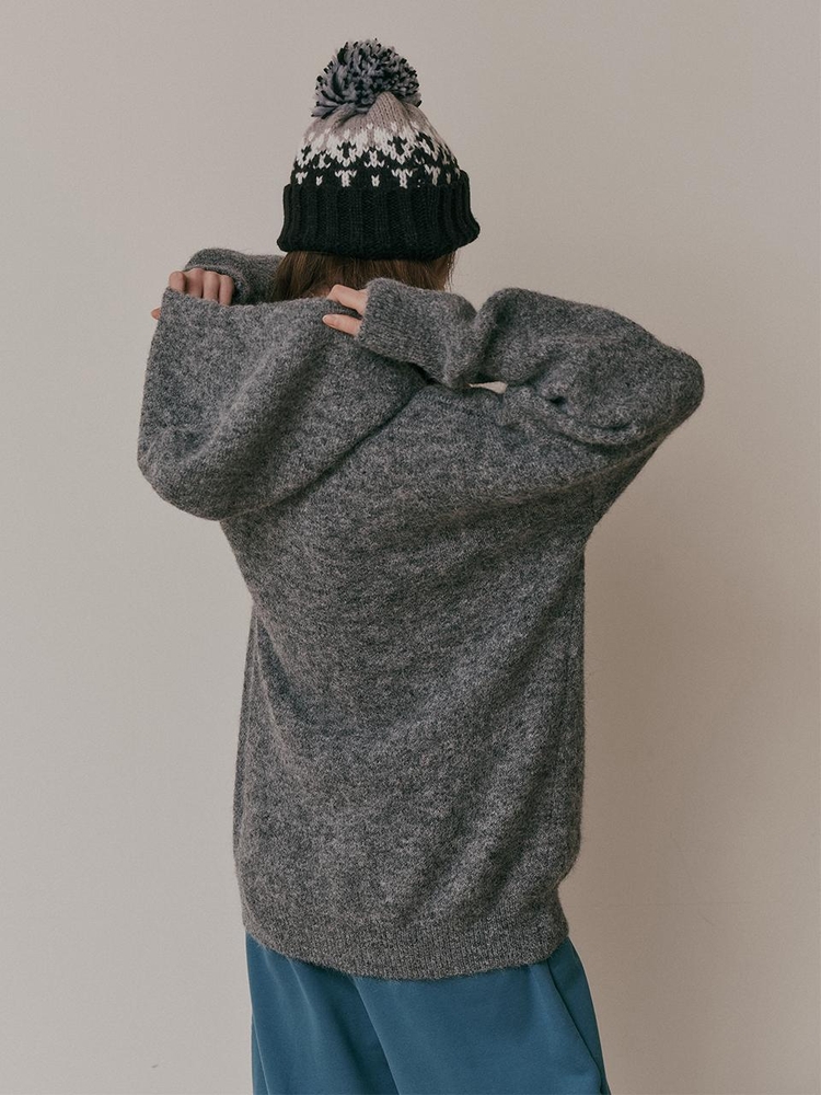 AR_Loose hoodie knit sweater