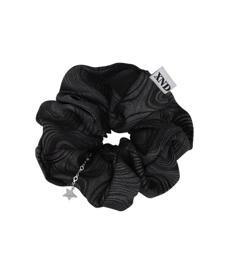  UTOUA SCRUNCHIE