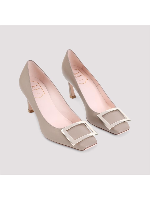 로저비비에 SS25 Roger Vivier Belle Trompette Pumps RVW40015280NK0 Nude & Neutrals