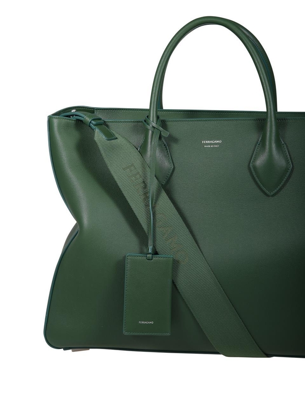 페라가모 SS25 STAR BAG 241410.779085 Green