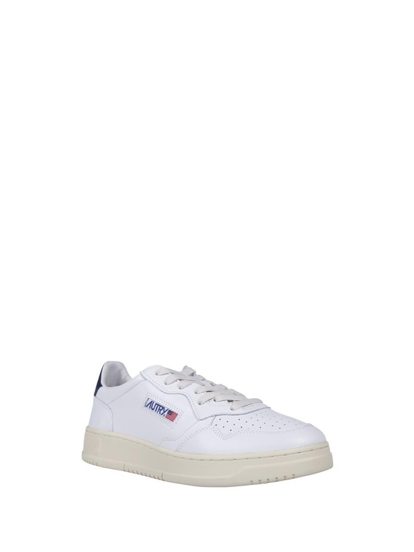 오트리 SS25 MEDALIST LOW SNEAKER AULM.LL12 White