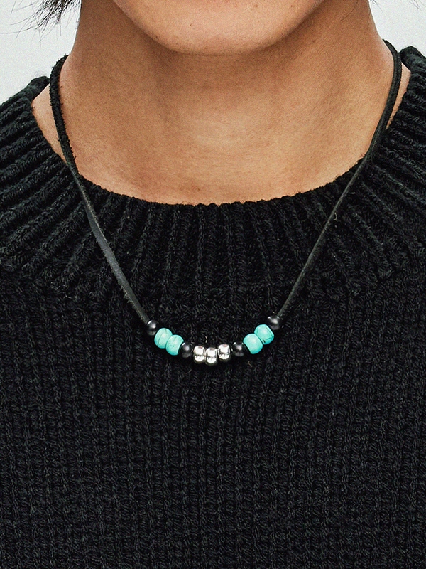 leather & turquoise beads necklace black