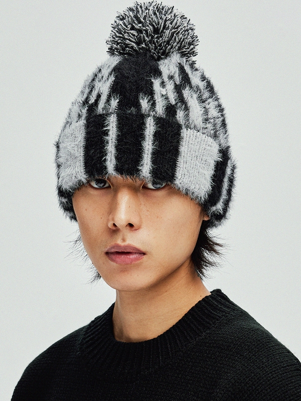 navajo pattern beanie black