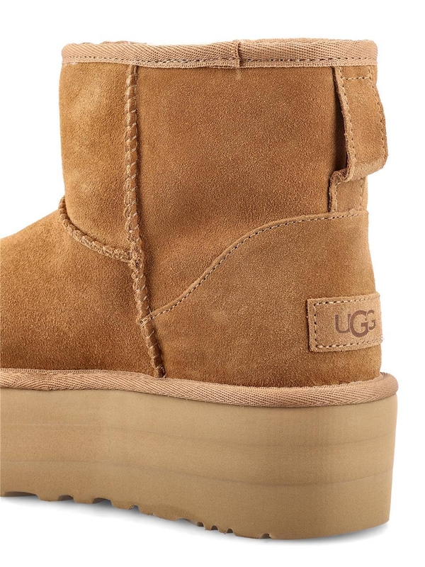 어그 FW24 UGG Boots 1134991CHE Chestnut