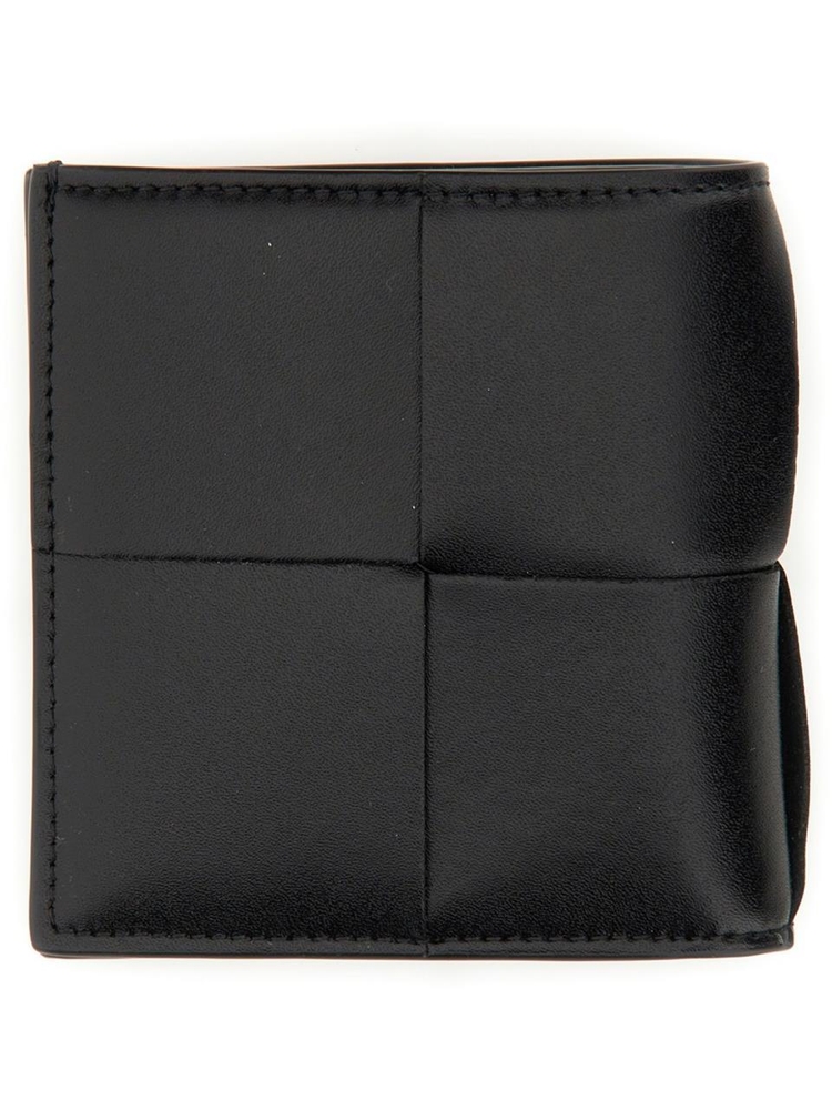 보테가베네타 FW24 BI-FOLD CASSETTE WALLET 679847_VBWD28803 BLACK