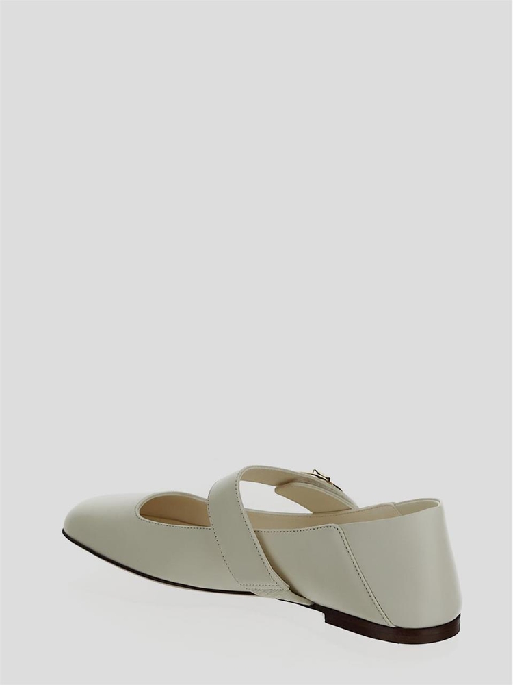 발렌티노 가라바니 FW24 Valentino Shoe 5W2S0JV2EEY098 Ivory