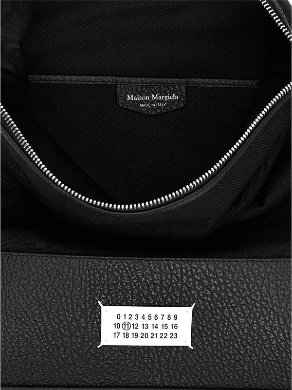 메종마르지엘라 SS25 5AC Hobo Medium crossbody bag SB1WG0043P4348T8013 Black  