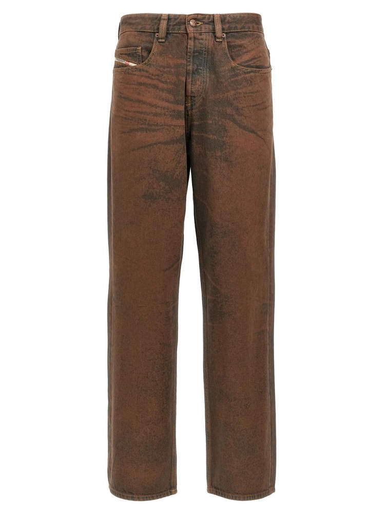 디젤 SS25 2001 D-Macro-S3 jeans A1721709K8201 Brown