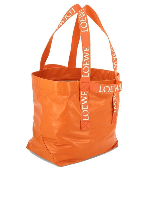 로에베 FW24 Shoulder bags B507X23X019100 Orange