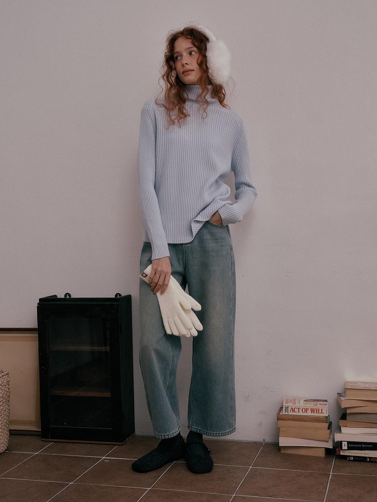 DD_Base turtleneck knit top_SKY BLUE