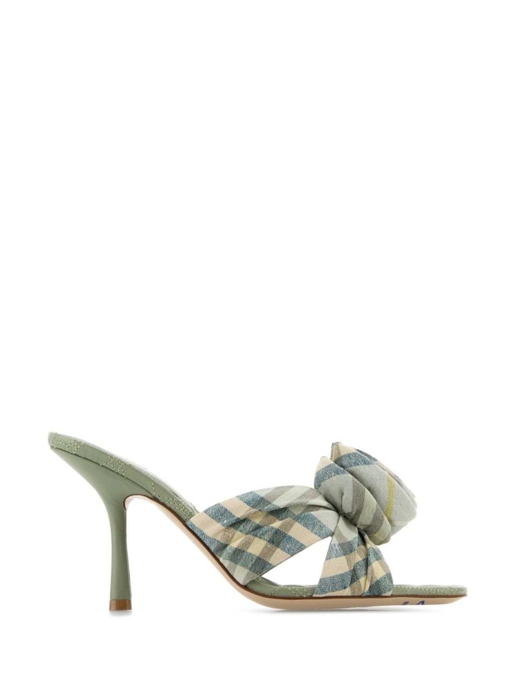 버버리 SS25 BURBERRY SANDALS 8101603 C1788 Printed