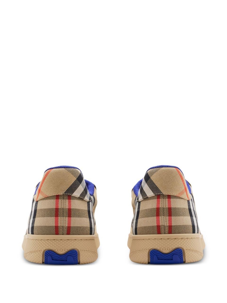 버버리 SS25 Burberry Sneakers 8095276X SAND IP CHECK