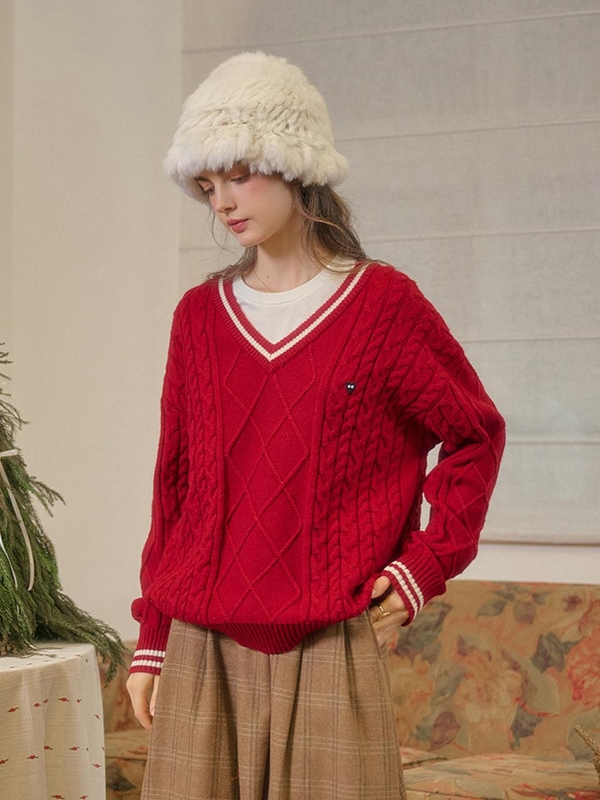 SR_V-neck cable red knit sweater