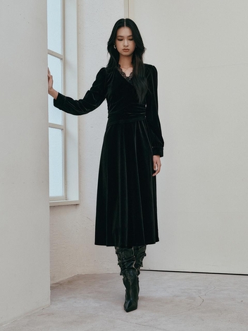 IT_Velvet v-neck long sleeves dress