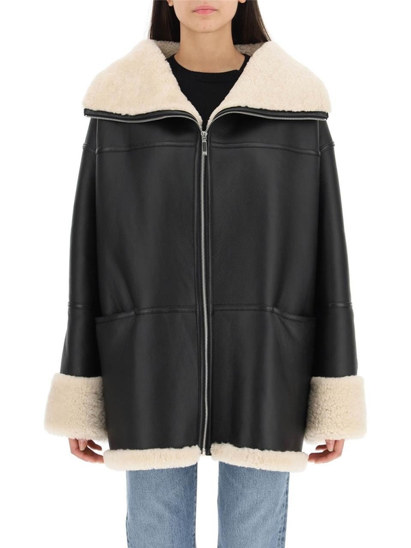 토템 SS25 oversized shearling jacket 214 122 606 BLACK OFF-WHITE