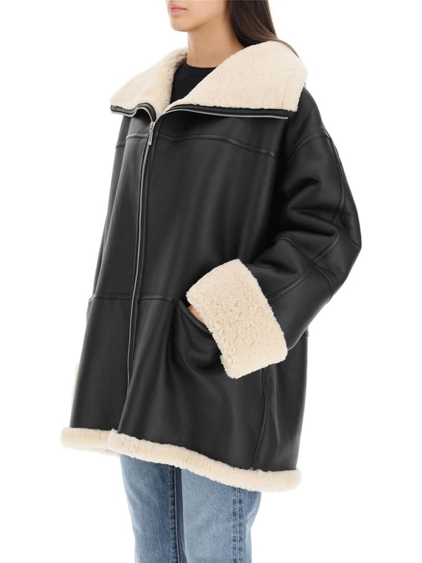 토템 SS25 oversized shearling jacket 214 122 606 BLACK OFF-WHITE