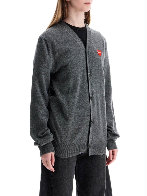 꼼데가르송 SS25 cardigan unisex in lana grigio con logo cuore AX N008 051 MED GRAY