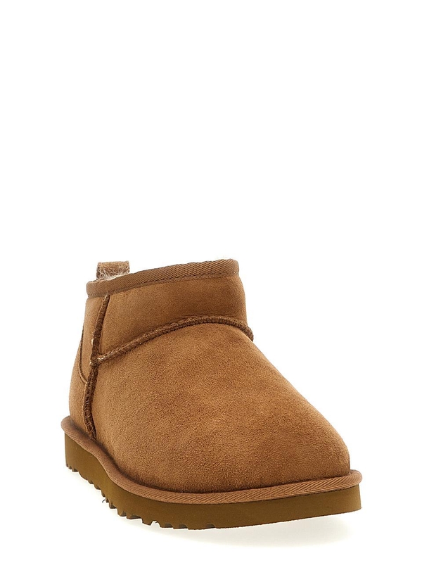 어그 FW24 M Classic Ultra Mini ankle boots 1137391CHE Brown