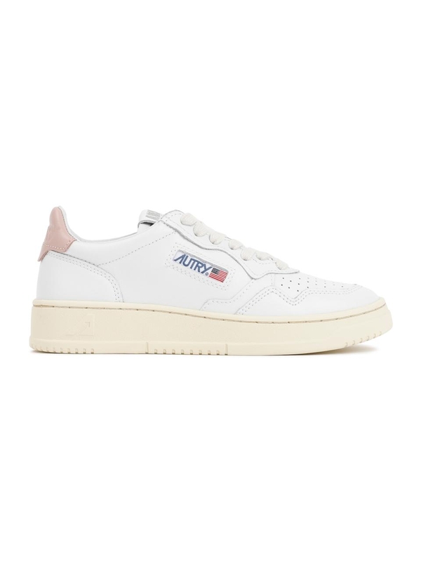 오트리 SS25 Autry Leather Medalist Low Sneakers AULW.LL16 White