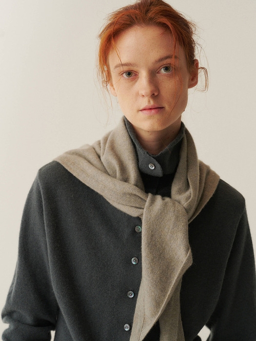 CASHMERE TRIANGLE MUFFLER_2color [YA403]