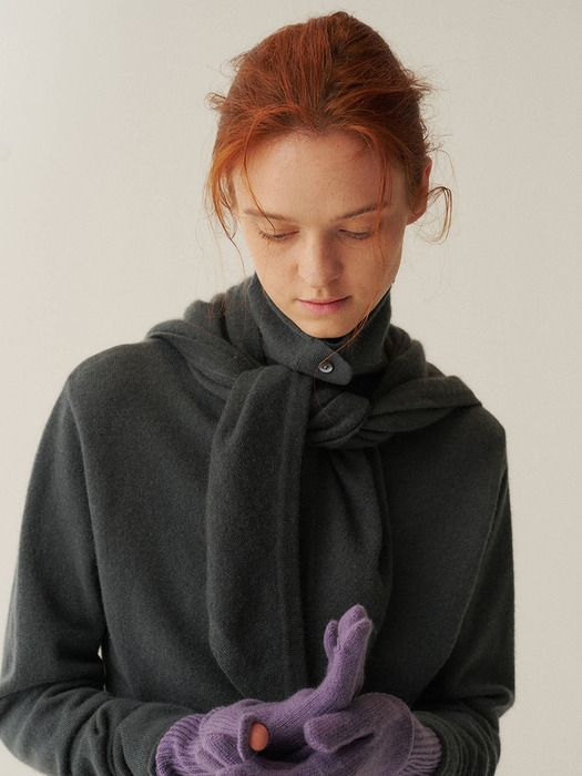 CASHMERE TRIANGLE MUFFLER_2color [YA403]