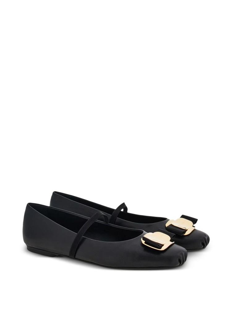 페라가모 SS25 Ferragamo Flat shoes Black 0768868NERO Black