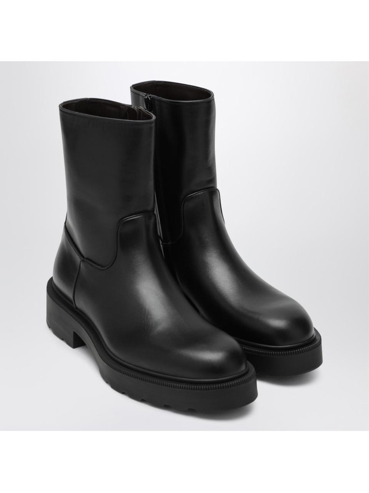 더 로우 FW24 The Row Nobilis TR black leather boot F1558L58 Black