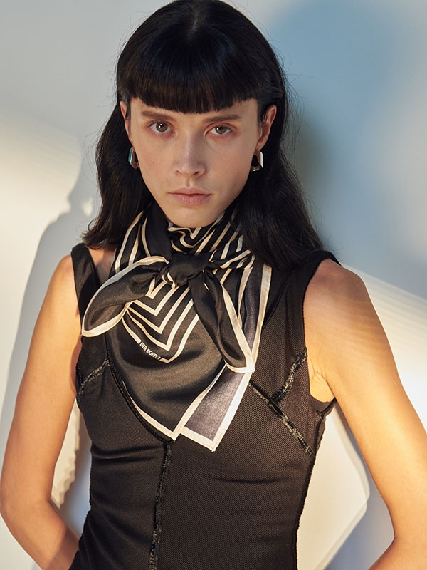 SYMBOL SILK SCARF [BLACK]