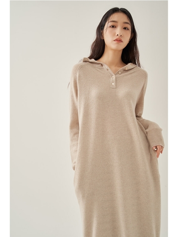 Women Cashmere Hood Onepiece_Beige