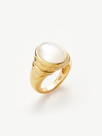 Savi Ridge Oval Gemstone Chunky Ring | 18ct Gold Plated Vermeil/ Mother of Pearl & Quartz