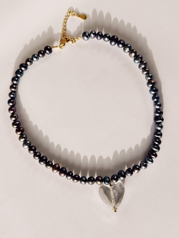 Auraro Necklace