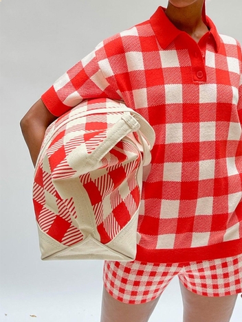 The All Over Gingham Tote - Poppy