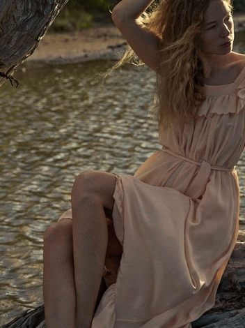 SYCAMORE DRESS -- SUNLIT CORAL
