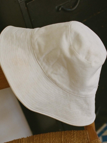 LARK HAT -- SALT