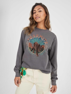 Yosemite Tour Black Pullover Sweatshirt