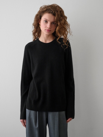 Cashmere Ribbed Trim Crewneck Black
