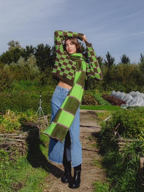 Squares Jacquard Knit Scarf