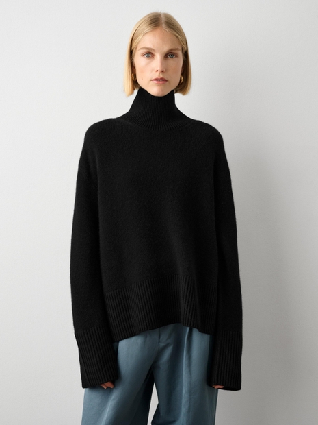 Merino Cashmere Ribbed Trim Standneck Black