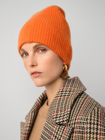 Cashmere Plush Rib Beanie Orange Blaze