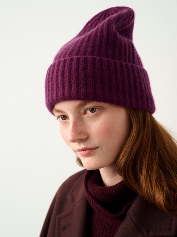 Cashmere Cuffed Beanie Midnight Plum