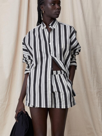 Zanobia Shorts In Black