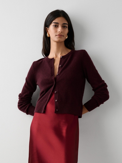 Essential Cashmere Crewneck Cardigan Deep Beet
